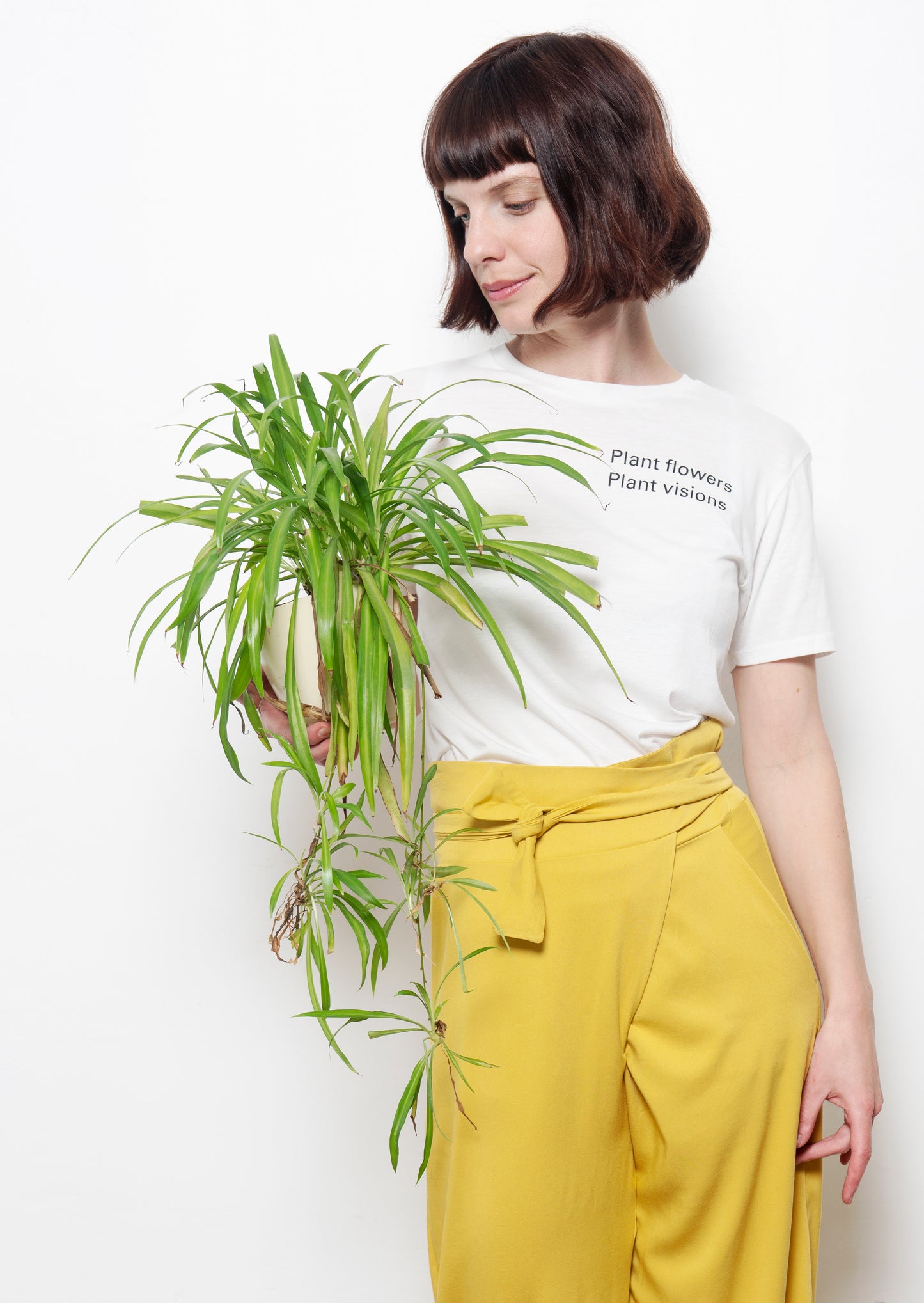 Basic T-Shirt “PLANT VISIONS”